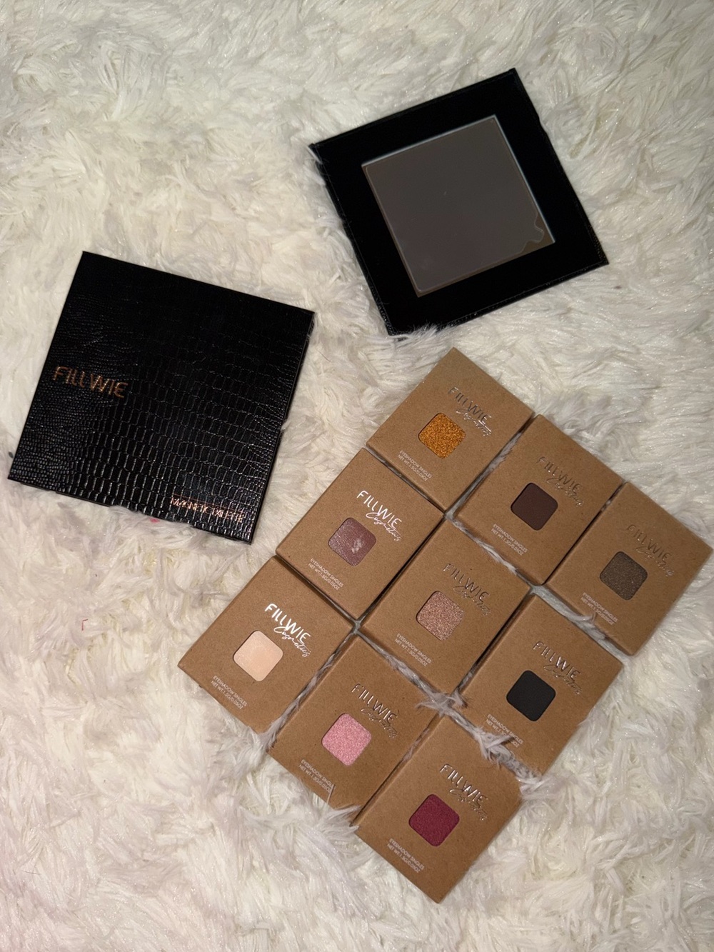 NEW Fillwie Magnetic Makeup Palette & Mirror w/ 9 Eyeshadows